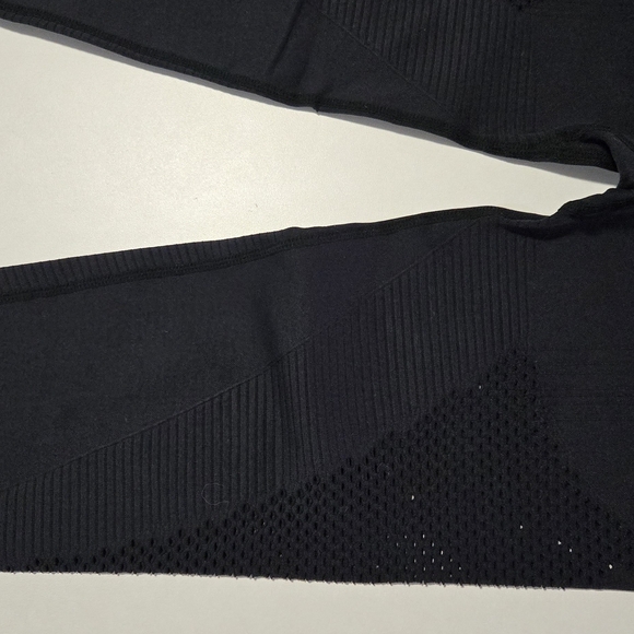 CRVS Women's Black Mesh Leggings - Picture 5 of 11